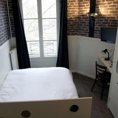 酒店 巴黎共和广场绝对酒店