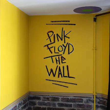 アブソリュート レピュブリック 2* パリ