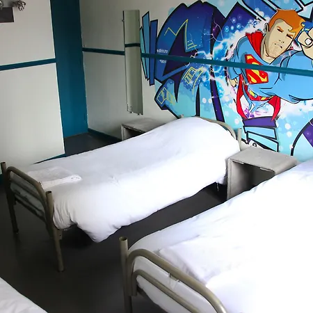 Absolute Republique Otel Paris