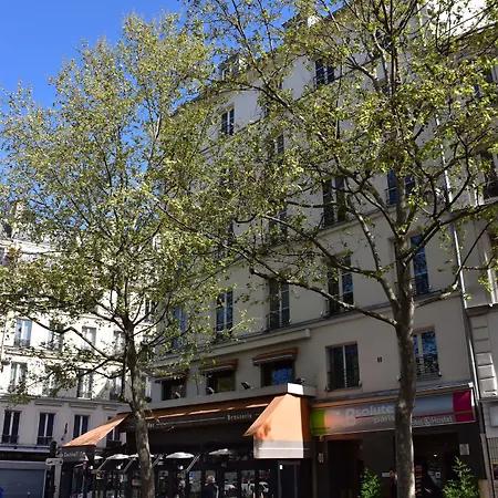 巴黎共和广场绝对酒店