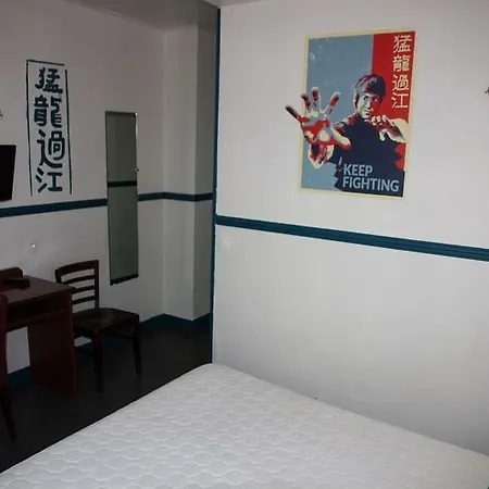 Otel Absolute Republique