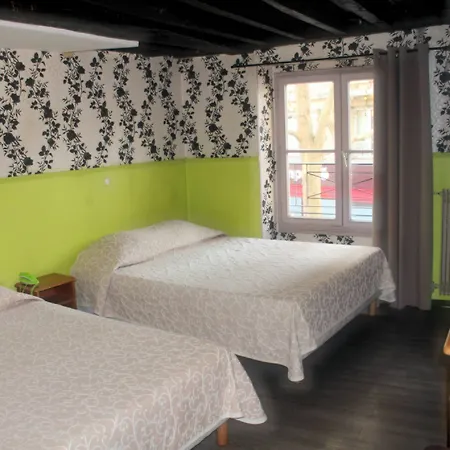 巴黎共和广场绝对酒店 酒店