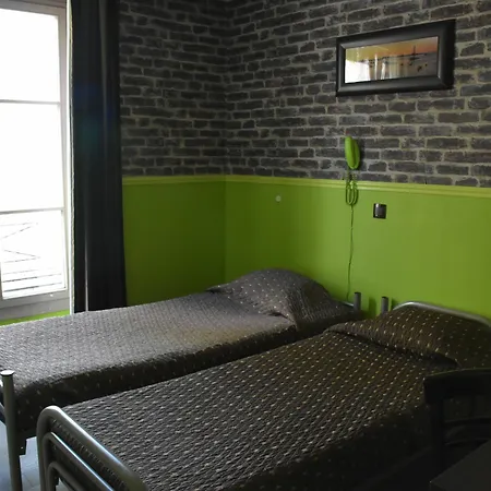 Absolute Republique Otel