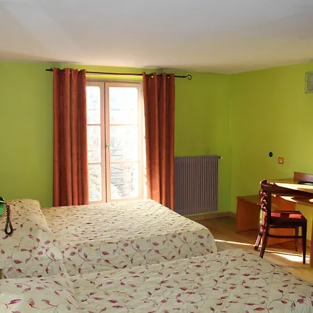 Otel Absolute Republique Paris