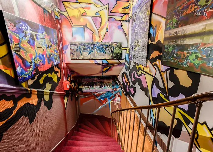 Hotel Absolute République 2*