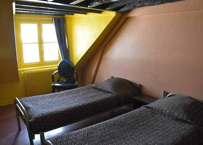 Hotel Absolute Republique Paris