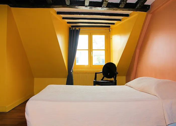 アブソリュート レピュブリック パリ