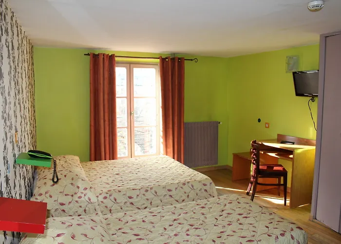 Hotel Absolute Republique Paris
