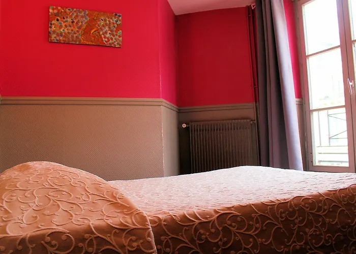 Absolute République Hotel