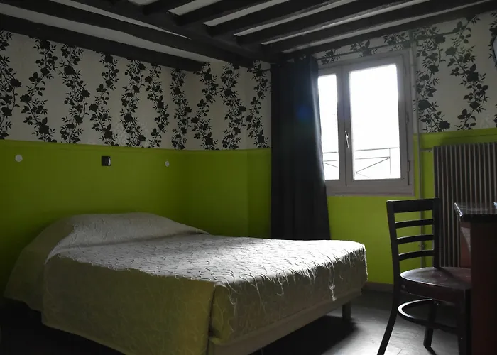 Hotel Absolute Republique Paris