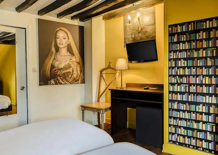 Absolute Republique Párizs